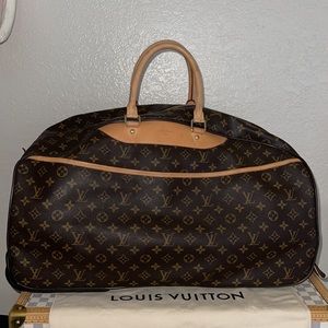 louis vuitton rolling backpack